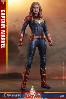 HOT TOYS  - Captain Marvel Movie Masterpiece Actionfigur 1/6 Captain Marvel 29 cm