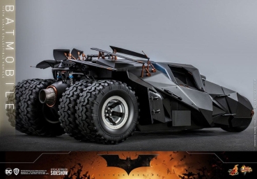 |HOT TOYS - The Dark Knight - Batmobile